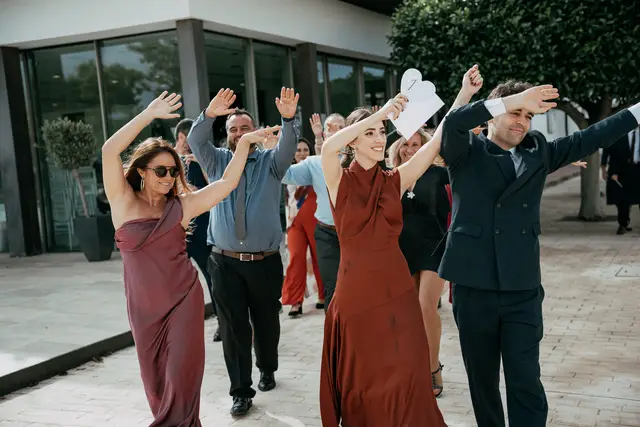 boda Crsitina  Enrique Monteolivete masia de las estrellas Entrada salón