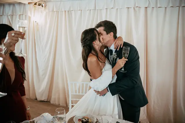 boda Crsitina  Enrique Monteolivete masia de las estrellas banquete