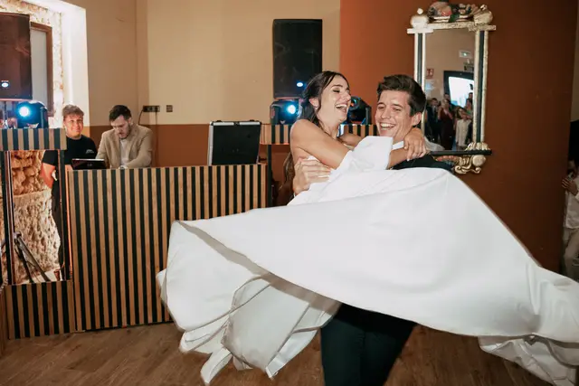 boda Crsitina  Enrique Monteolivete masia de las estrellas baile nupcial portada