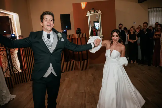 boda Crsitina  Enrique Monteolivete masia de las estrellas baile nupcial