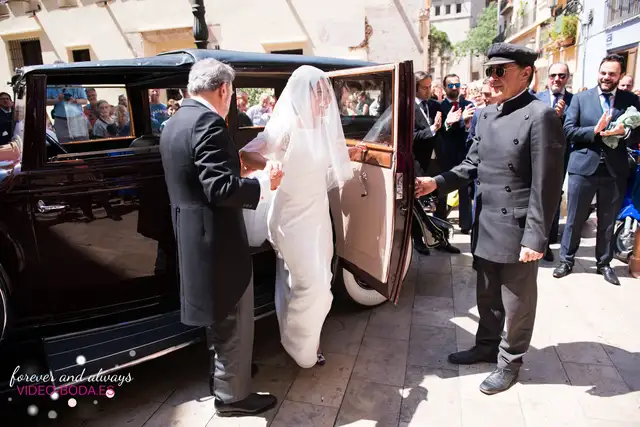 Ceremonia de Cristina y Jose María en la Iglesia de la Compañía de Jesús