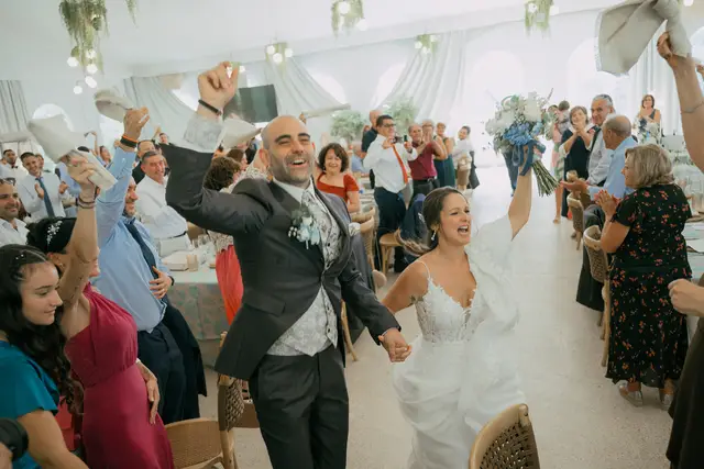 boda requena dominio vega Adri Eli Salida / Entrada portada