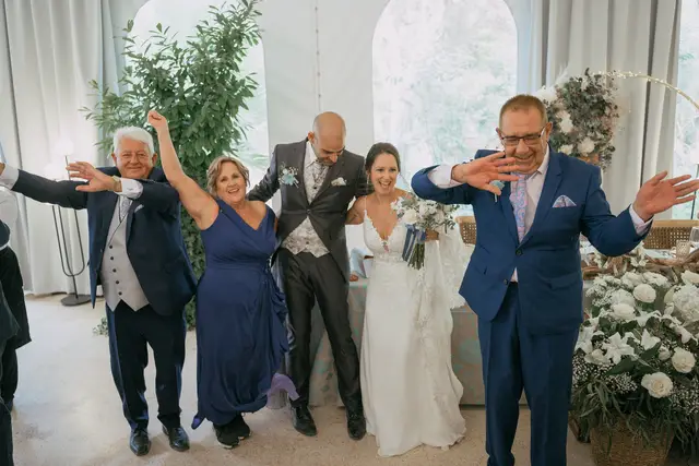 boda requena dominio vega Adri Eli Salida / Entrada