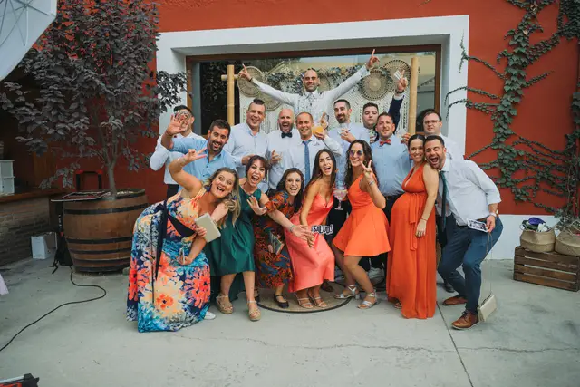 boda requena dominio vega Adri Eli photocall