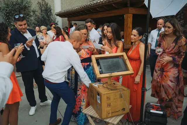 boda requena dominio vega Adri Eli photocall portada