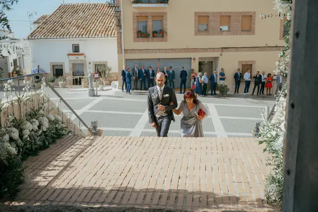 boda requena dominio vega Adri Eli Salida / Entrada