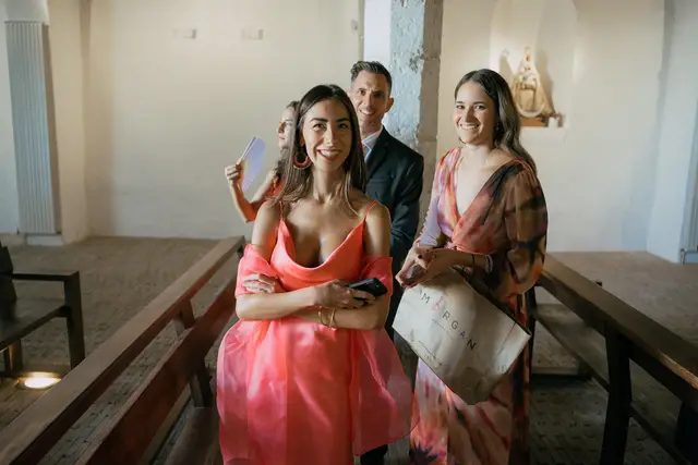 boda requena dominio vega Adri Eli Salida / Entrada