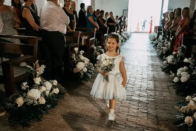 boda requena dominio vega Adri Eli Salida / Entrada