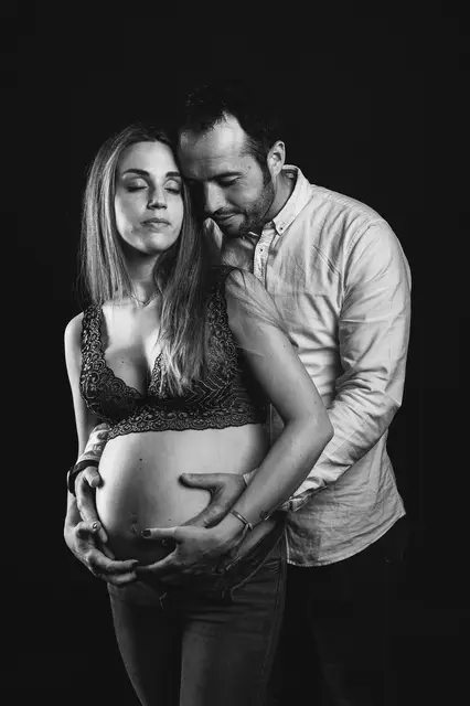 sesion embarazo Nueria Raul BW fotos embarazo gonzalo