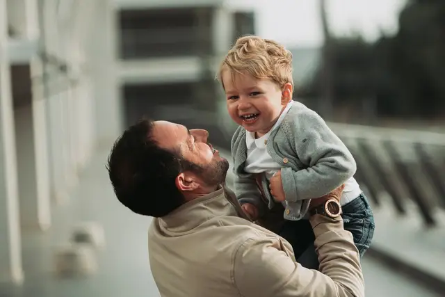 sesion embarazo Nueria Raul divertidas fotografias raul portada