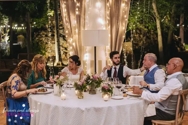 Cóctel, cena y momentos con amigos en Villa Delia