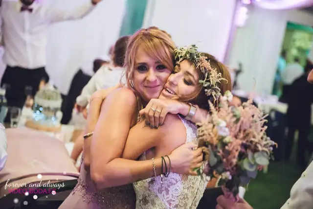Cóctel, cena y regalos de la boda de Cris y Carlos