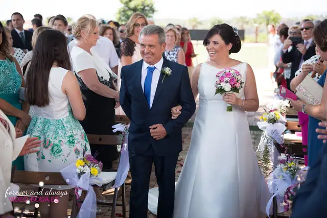 Ceremonia civil de Ana y Meneu en Les Casotes