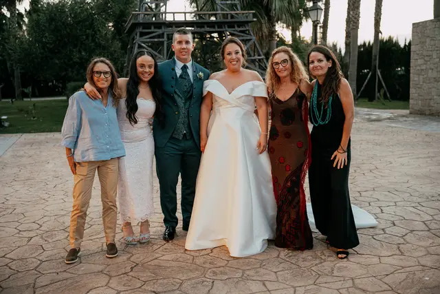 Boda de Laura y Dani en Algemesí, Valencia grupales