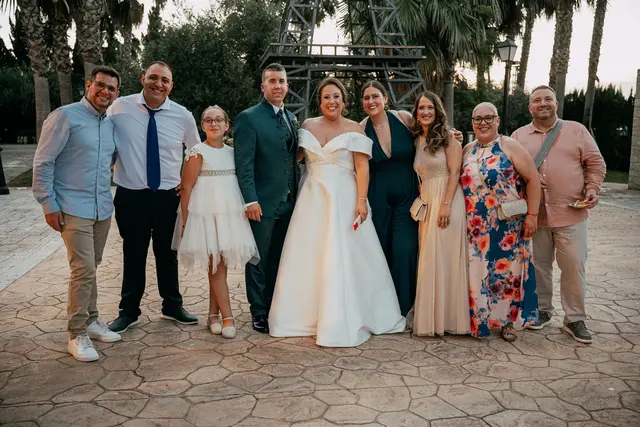 Boda de Laura y Dani en Algemesí, Valencia grupales