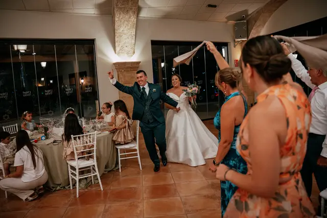 Boda de Laura y Dani en Algemesí, Valencia banquete