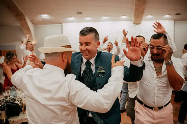 Boda de Laura y Dani en Algemesí, Valencia banquete portada