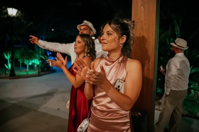 Boda de Laura y Dani en Algemesí, Valencia fiesta