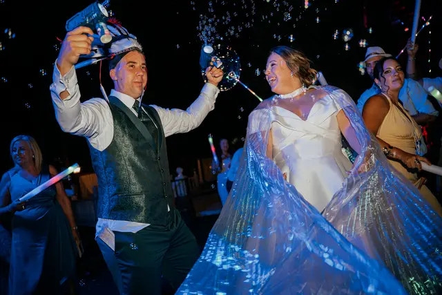 Boda de Laura y Dani en Algemesí, Valencia hora loca