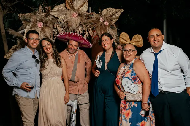 Boda de Laura y Dani en Algemesí, Valencia photocall