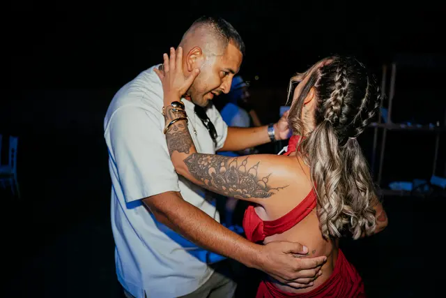 Boda de Laura y Dani en Algemesí, Valencia hora loca
