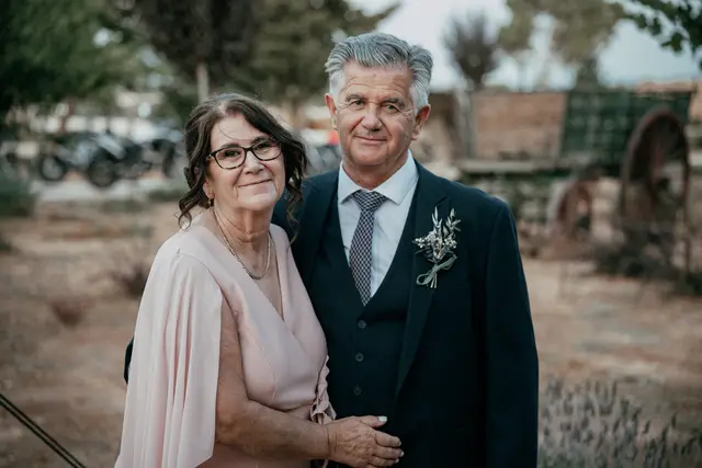 Reportaje boda Bodega Finca Calderon Requena grupales