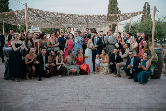 Reportaje boda Bodega Finca Calderon Requena grupales