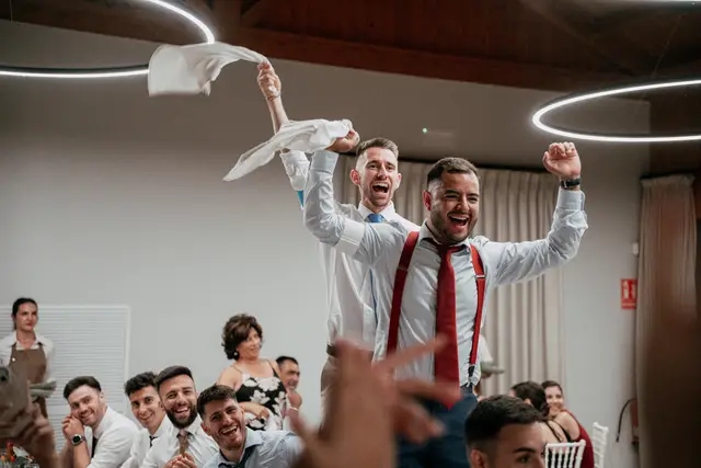 Reportaje boda Bodega Finca Calderon Requena banquete