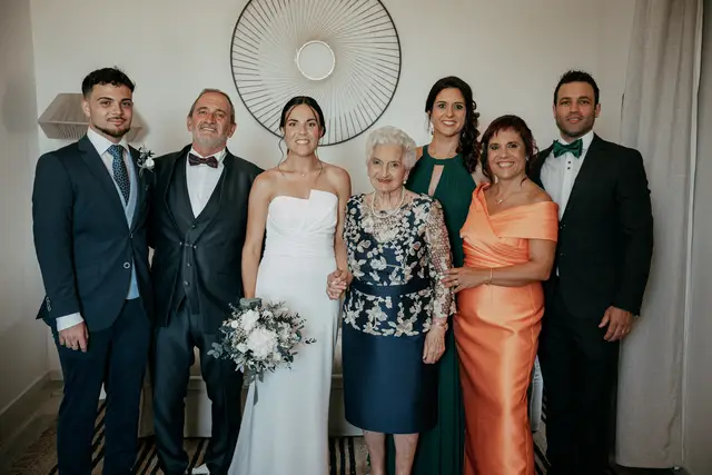 Reportaje boda Bodega Finca Calderon Requena grupales