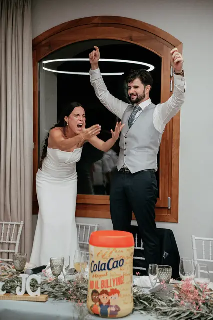 Reportaje boda Bodega Finca Calderon Requena banquete