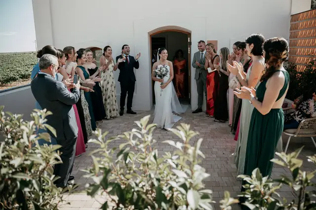 Reportaje boda Bodega Finca Calderon Requena portada preparativos