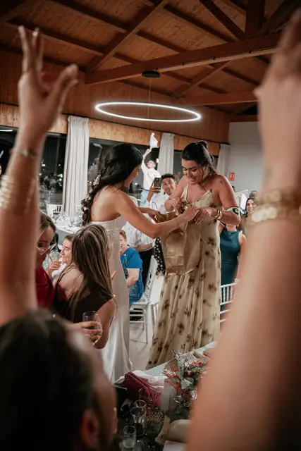 Reportaje boda Bodega Finca Calderon Requena banquete