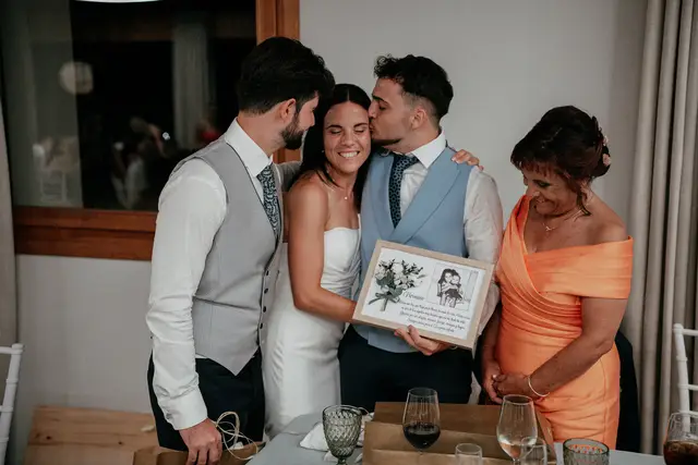 Reportaje boda Bodega Finca Calderon Requena banquete