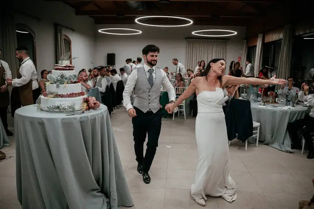 Reportaje boda Bodega Finca Calderon Requena banquete