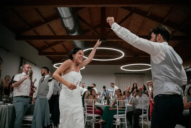 Reportaje boda Bodega Finca Calderon Requena banquete