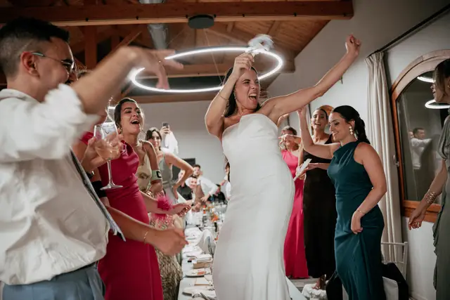 Reportaje boda Bodega Finca Calderon Requena banquete