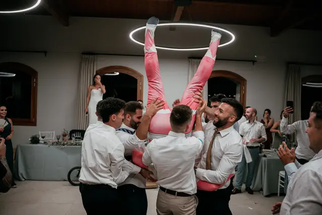 Reportaje boda Bodega Finca Calderon Requena banquete