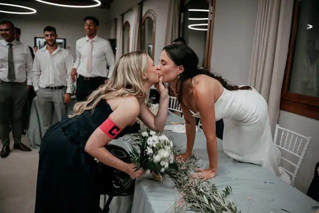 Reportaje boda Bodega Finca Calderon Requena banquete