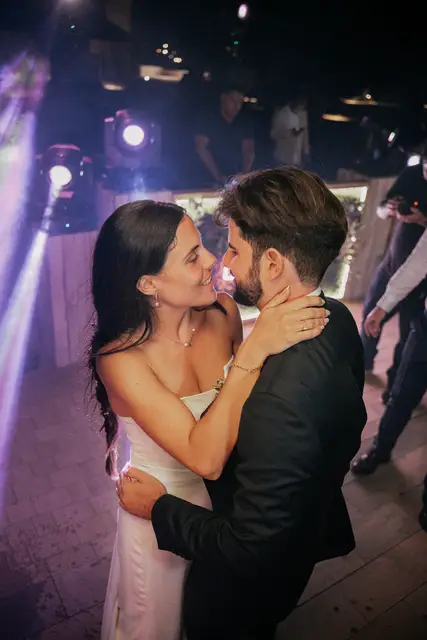 Reportaje boda Bodega Finca Calderon Requena fiesta