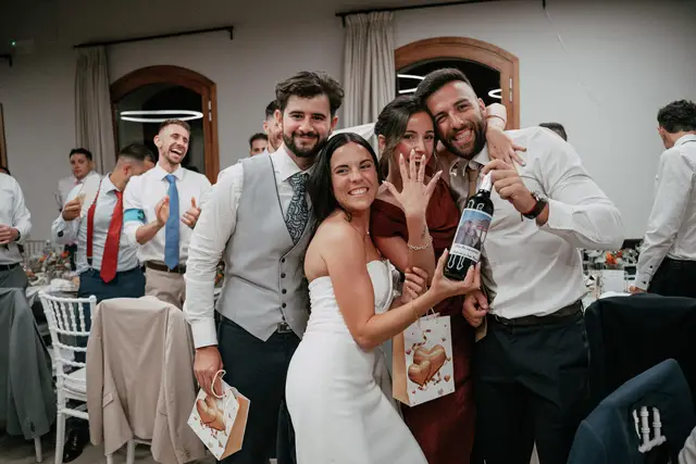 Reportaje boda Bodega Finca Calderon Requena banquete