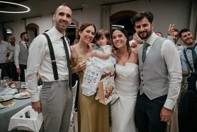 Reportaje boda Bodega Finca Calderon Requena banquete