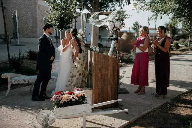 Reportaje boda Bodega Finca Calderon Requena ceremonia