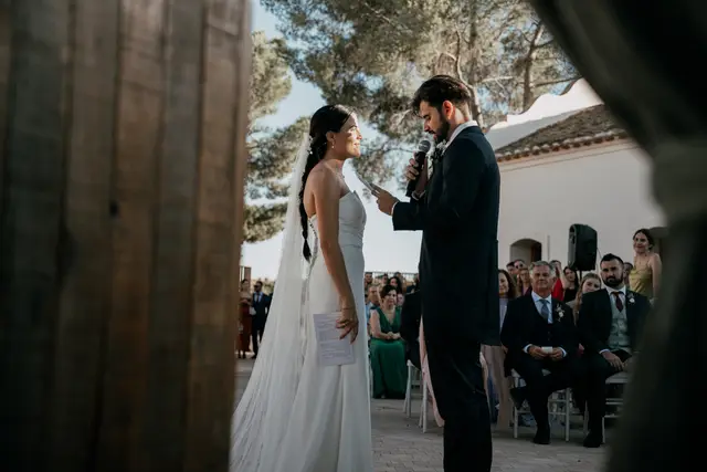 Reportaje boda Bodega Finca Calderon Requena ceremonia