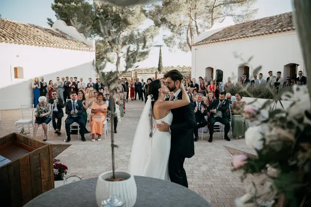 Reportaje boda Bodega Finca Calderon Requena ceremonia