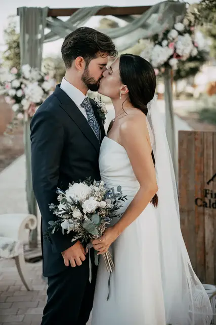 Reportaje boda Bodega Finca Calderon Requena ceremonia