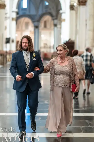 reportaje boda Huerta By Bonho Salida Entrada nupcial