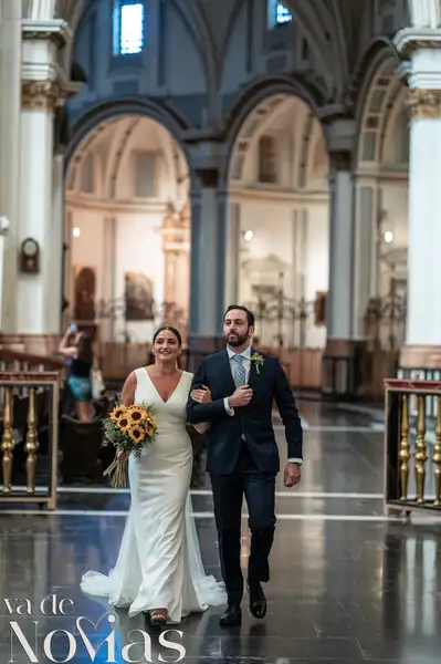 reportaje boda Huerta By Bonho Salida Entrada nupcial