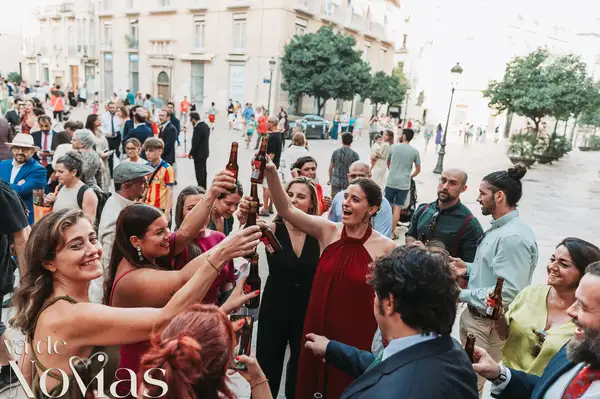 reportaje boda Huerta By Bonho Salida Entrada nupcial