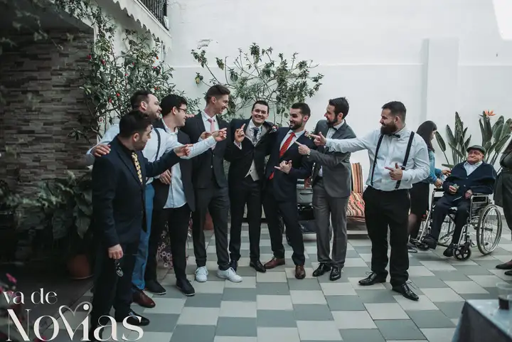 Reportaje de boda jardines la Cartuja Monica Hector Mayo 2023 preparativos