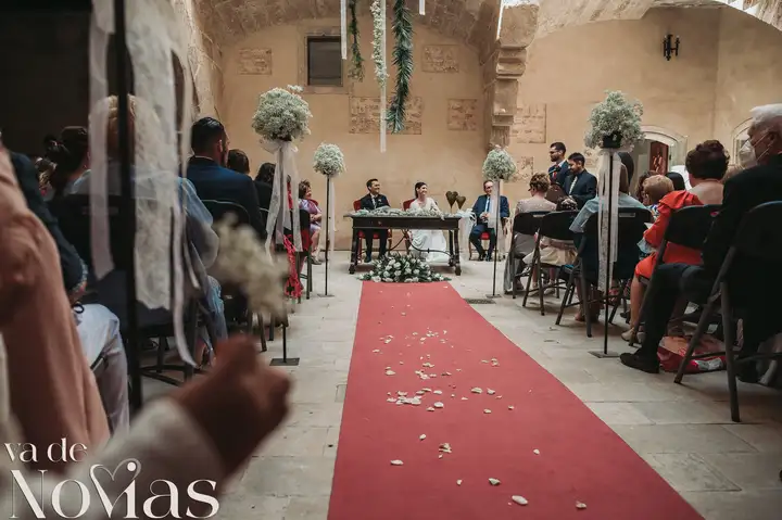 Reportaje de boda jardines la Cartuja Monica Hector Mayo 2023 ceremonia